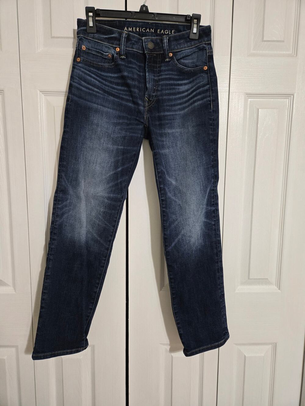 American Eagle 26x30 men's athletic straight dark wash jeans